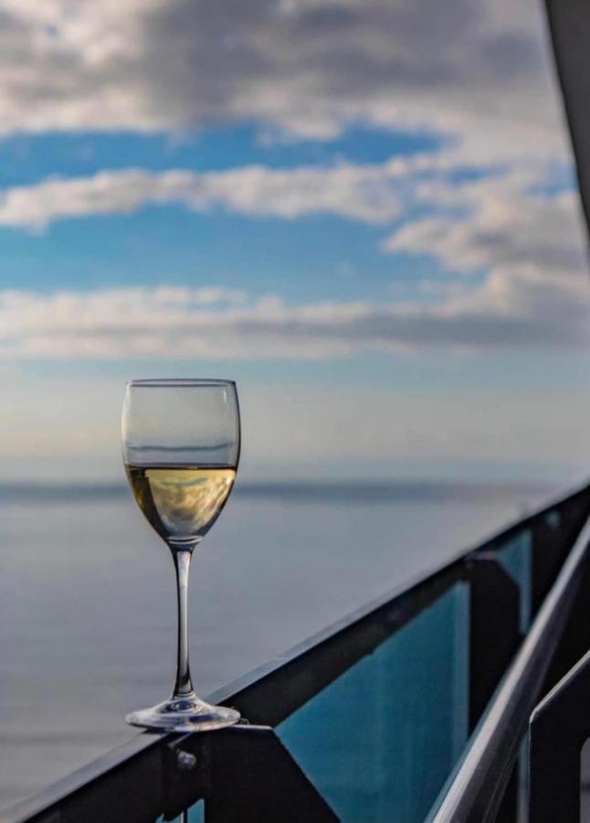 Luxury Sea View Apartments In Orbi City Batumi Zewnętrze zdjęcie