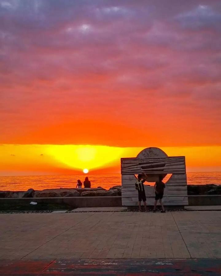 Luxury Sea View Apartments In Orbi City Batumi Zewnętrze zdjęcie